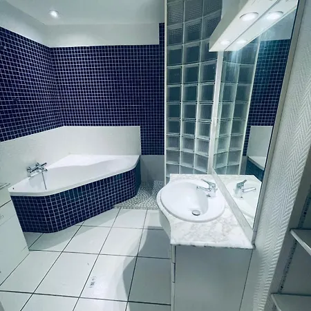 Chambre Hote 住宿加早餐酒店 *