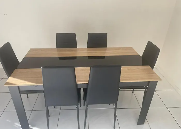 Chambre Hote לינה וארוחת בוקר